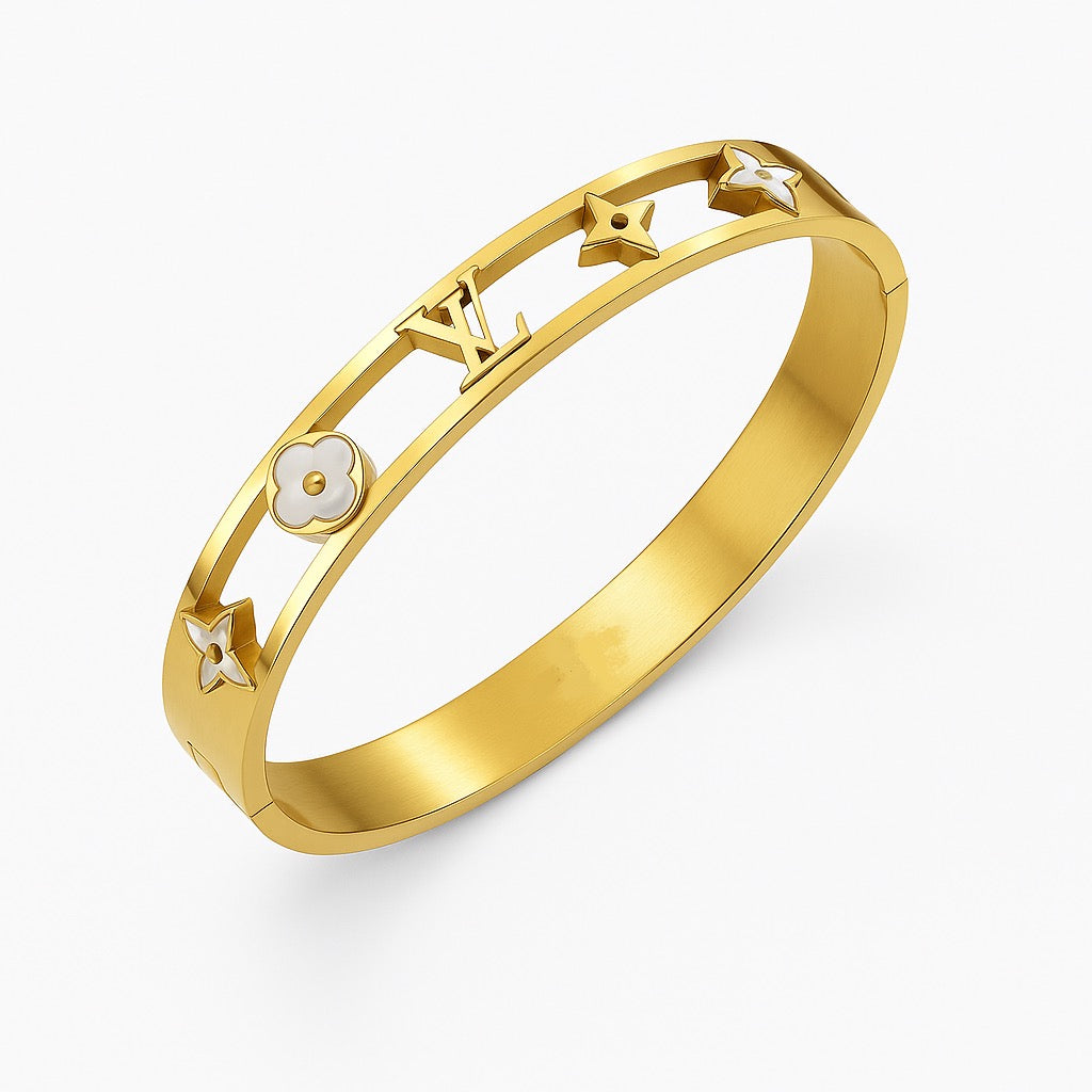 Trivya bangle