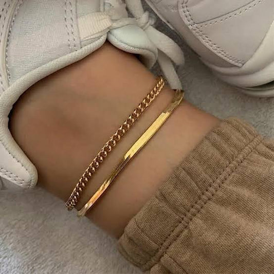 Snake anklet