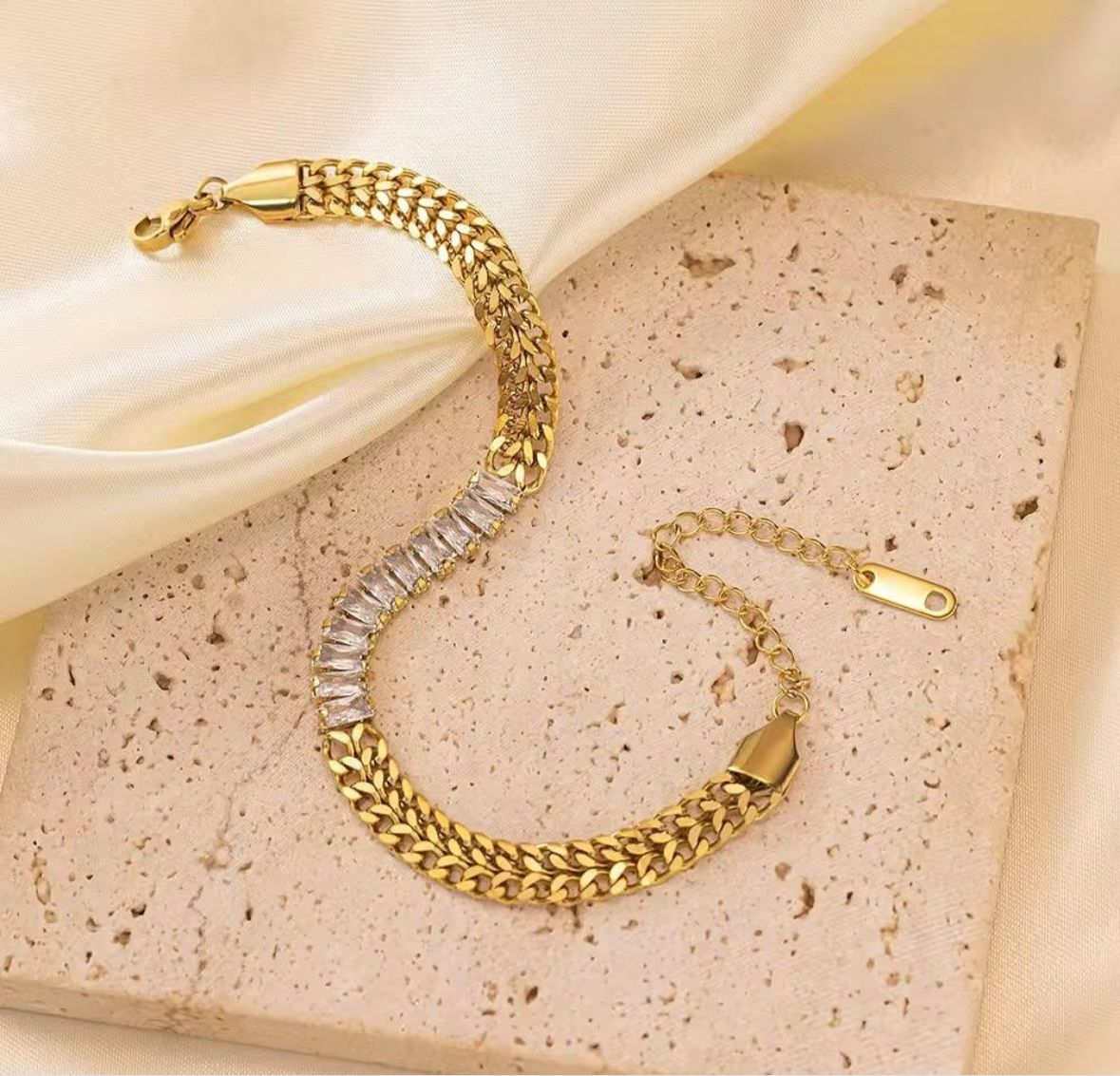 Rupenzel Bracelet