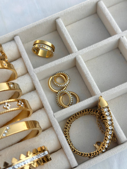 Lyra Twin Hoops