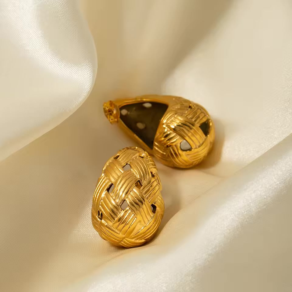 Knitted drop Earrings
