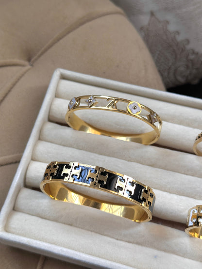 Trivya bangle