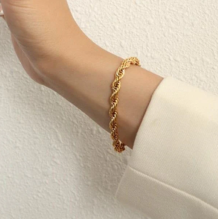Diana Twisted Bracelet