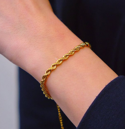 Diana Twisted Bracelet