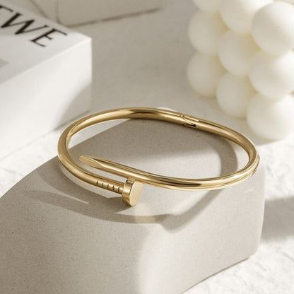 Nail Bangle (Deepika Inspired)